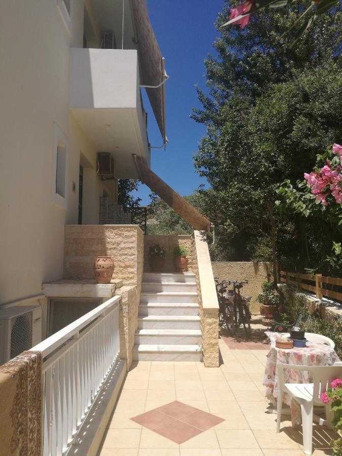 Adamas Rooms Palaiochora Dış mekan fotoğraf